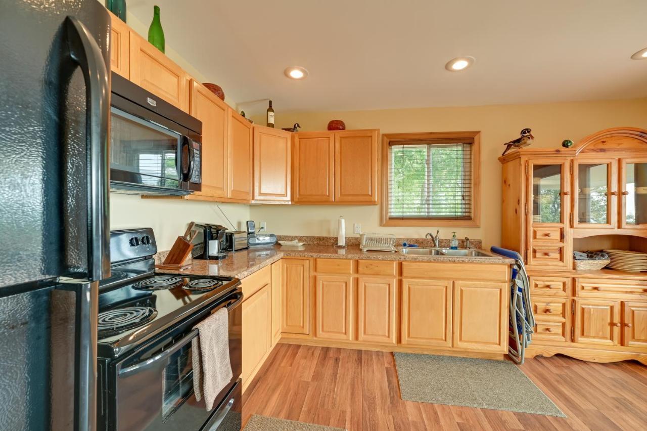 Kentucky Lake Getaway With Lookout Deck, Water View! New Concord Esterno foto