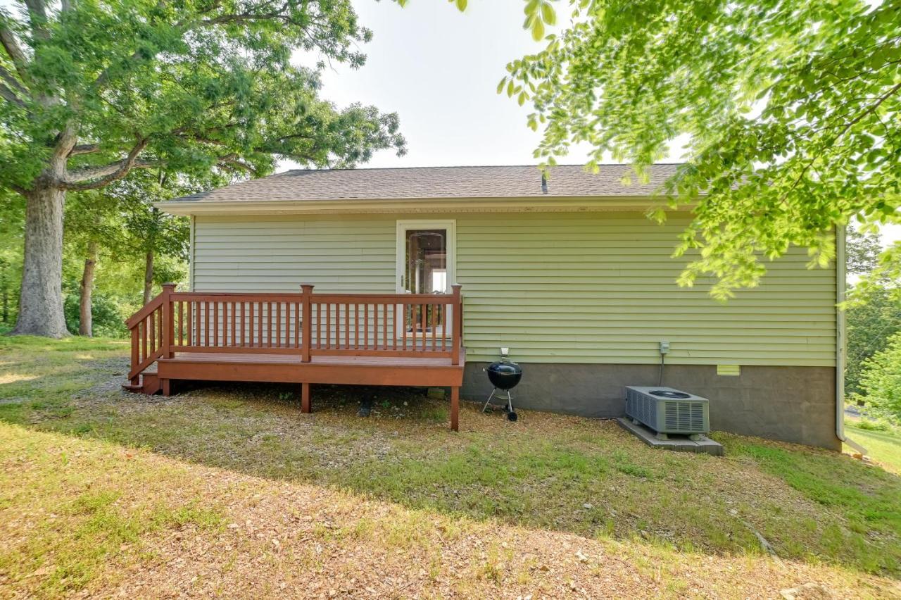 Kentucky Lake Getaway With Lookout Deck, Water View! New Concord Esterno foto
